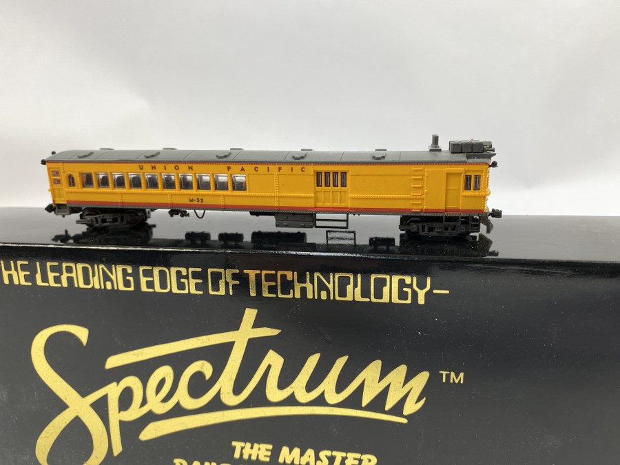 BACHMANN Spectrum, Écartement N, 1/160ème, Union Pacific, EMC Gas electric Doodlebug , Réf 81453, NB