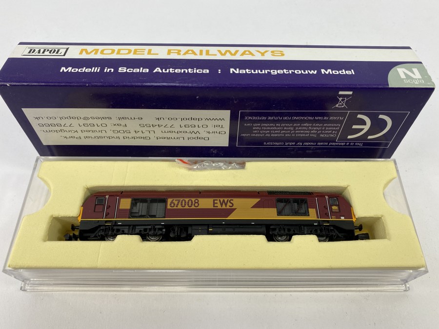 DAPOL, Écartement N, Grande Bretagne – Locomotive diesel, Class 67,  67008 EWS (English, Welsh and Scottish Railway), Réf ND 088, NB