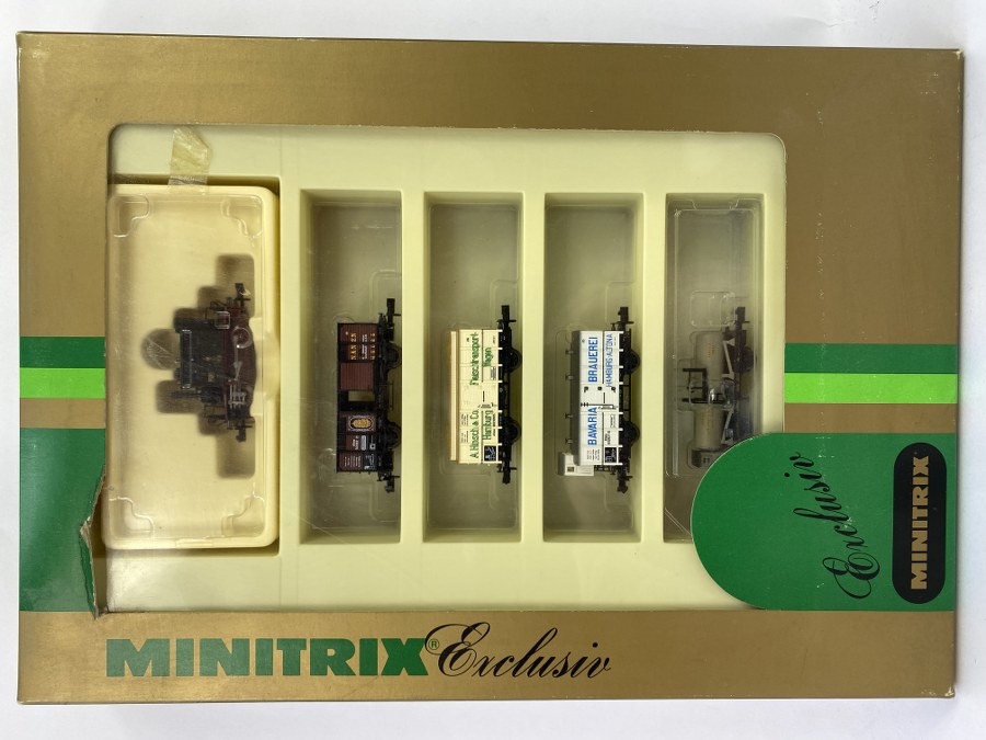 MiniTrix, Écartement N, Germany – Coffret contenant une  Loco-tender, et 4 wagons de transport de fret. Réf 11012, NB