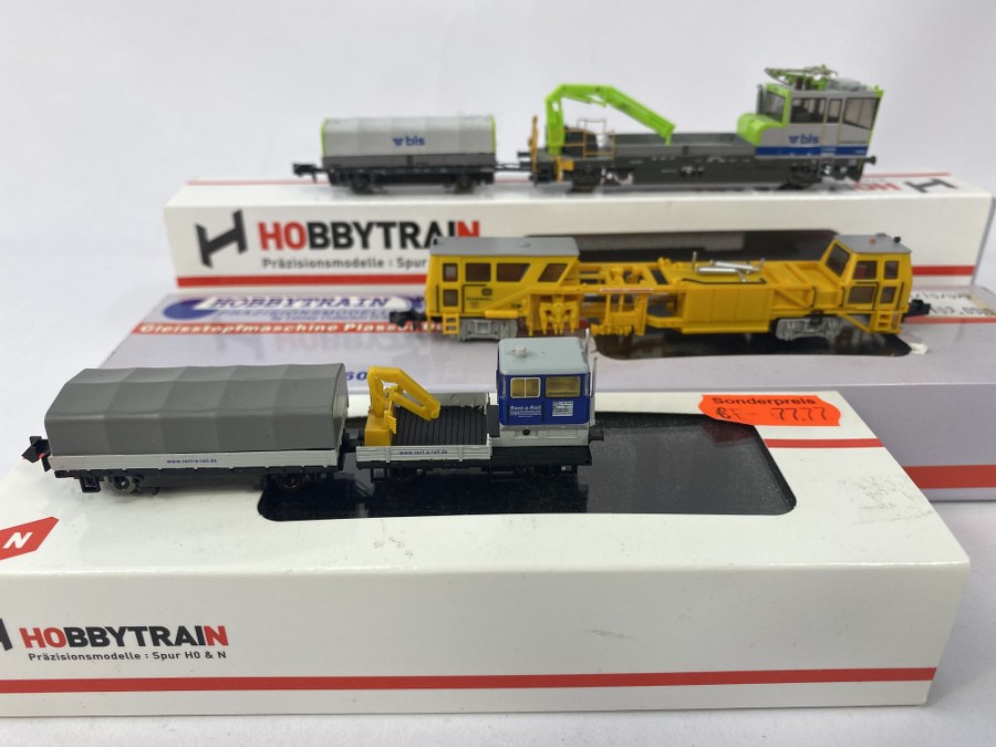 HOBBY-TRAIN – N – Lot de 3 Locomotives électriques pour la réparation et entretien des voies. Réf H23555,  H23563, H23500, NB