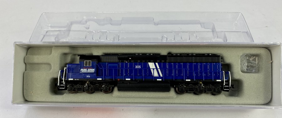 Inter Mountain Railways Co- Écartement N – Locomotive diesel EMD SD45-2, 305- Montana Rail Link, Bleu/blanc, Réf 69566-02, NB