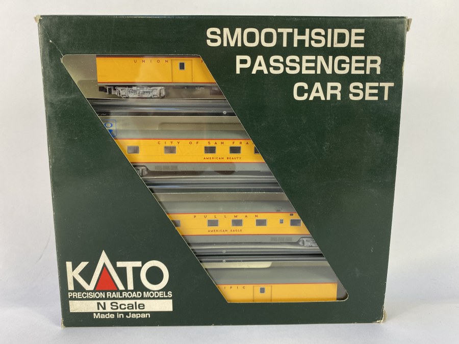 KATO – Écartement N - Ensemble de 4 wagons Union Pacific, (American Beauty,  Eagle, et 2 fourgons bagages), jaune, Réf 106-5011(coffret à interchangé avec le lot 330), NB
