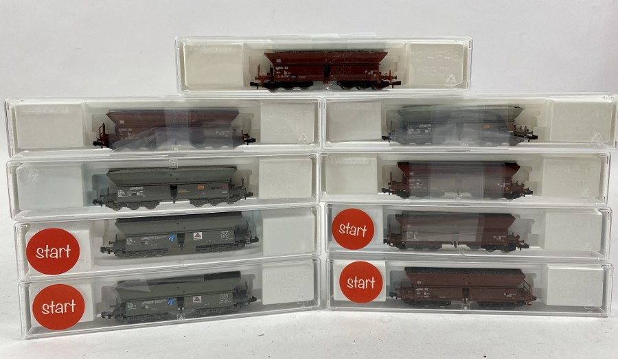 Fleischmann, Écartement N, 1/160ème - Lot de 9 wagons marchandises à bogies. Réf 852704 à 852708. NB