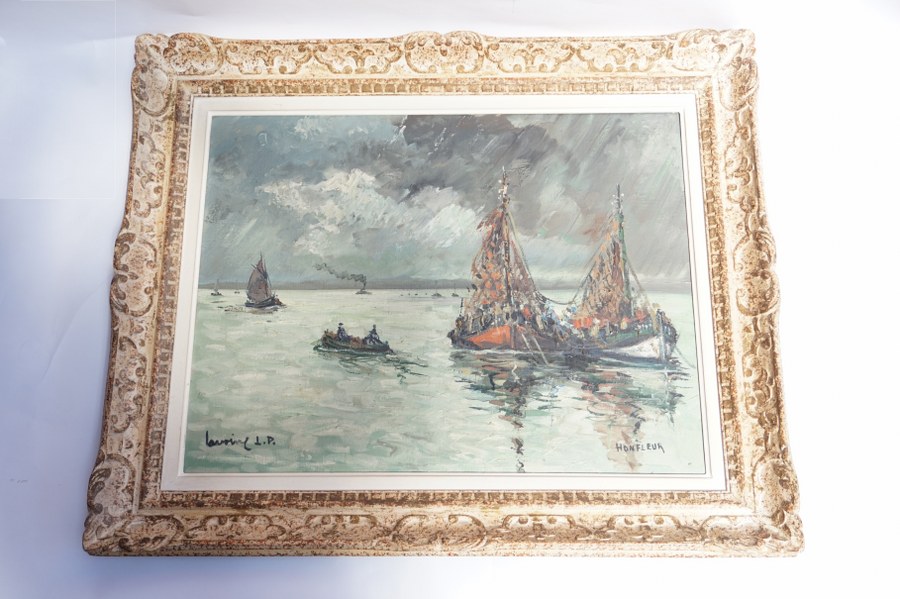 Robert L. P. LAVOINE (1916-1999). Marine : vue d'Honfleur. Huile siur toile signée en bas à gauche. Vue : 48 x 63 cm.