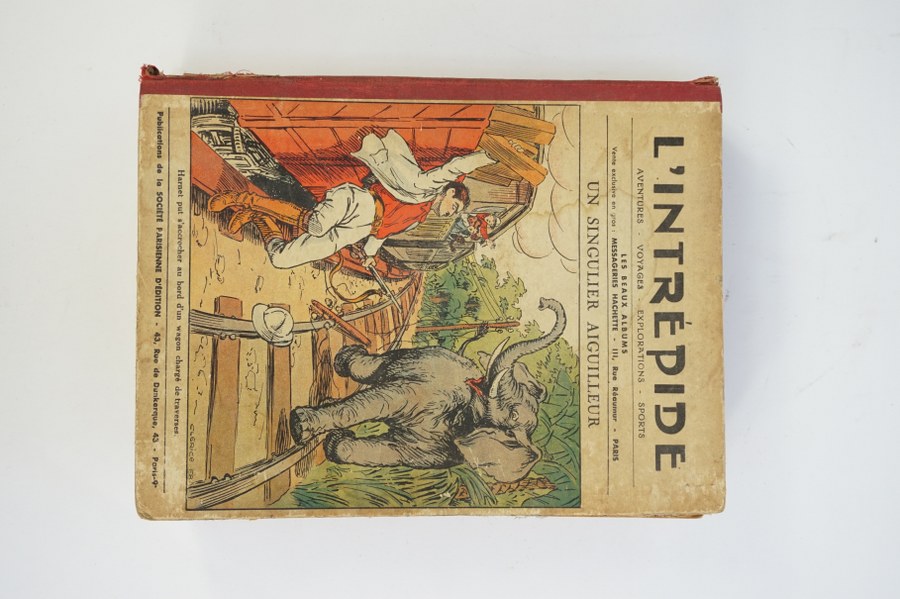 Album HACHETTE. Recueil de la revue L'Intrépide, aventures, voyages, explorations et sports. 22e années, janvier-décembre 1935. Salissures et mors fatigués.