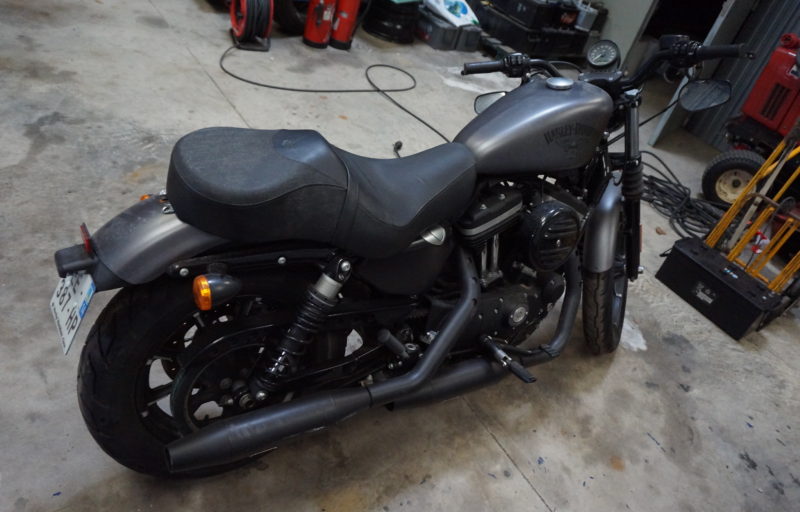 Vente de véhicules le 31 Mars 2018 par Caen Encheres Moto Harley Davidson