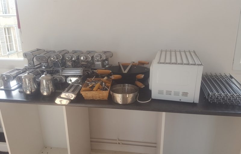 Matériel cuisine Hotel des ventes de Caen 18 octobre
